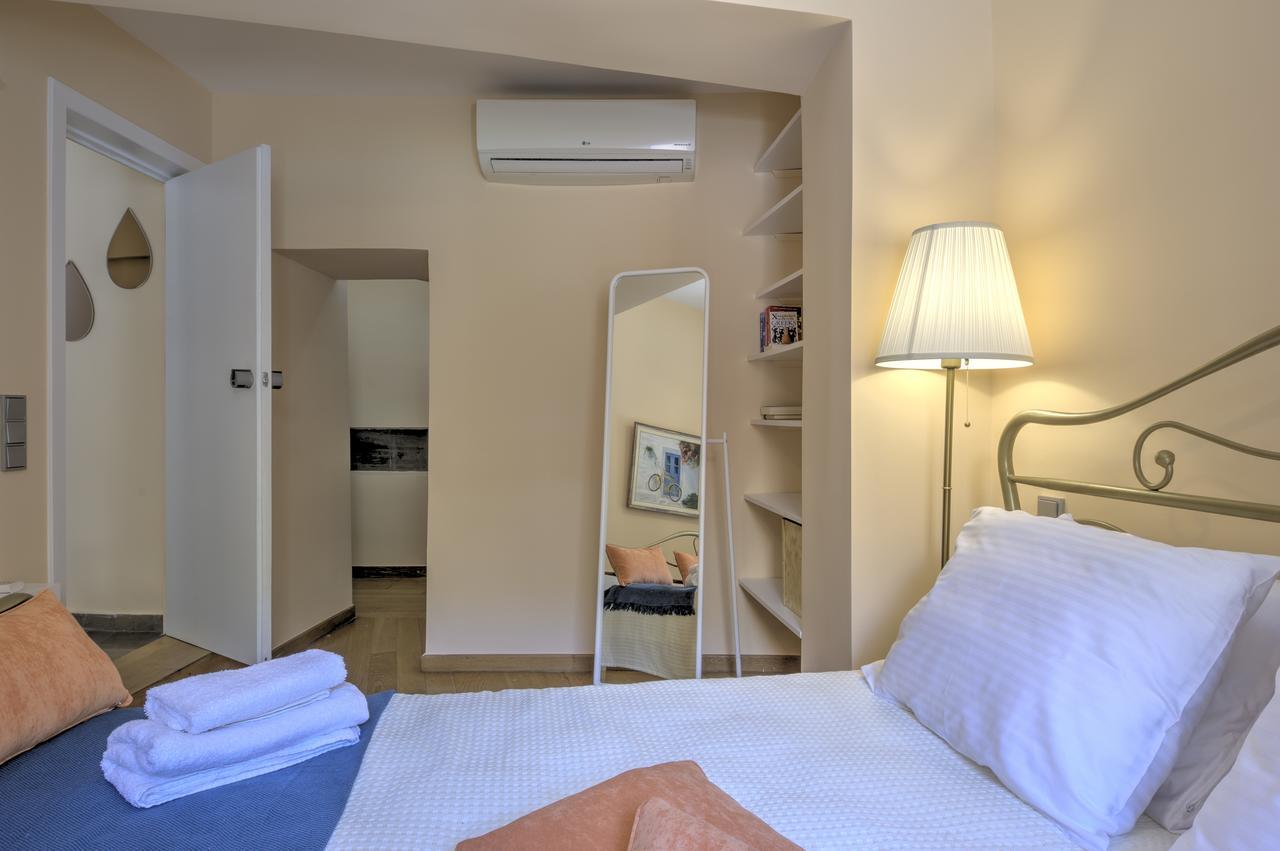 Aria Plaka Residence Атина Екстериор снимка